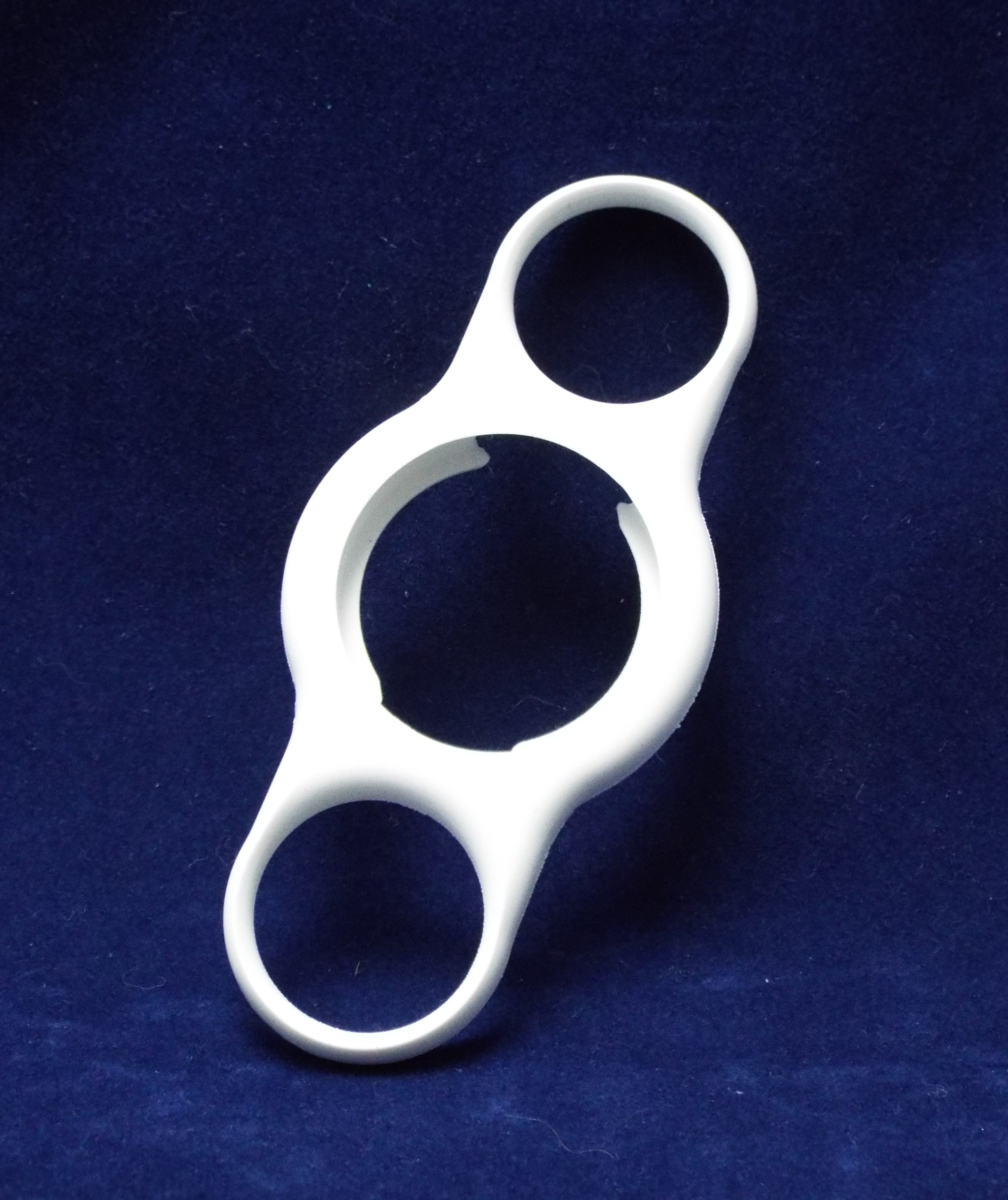 EpiGuard Air White. Tracking adapter for EpiPen cases (Apple AirTag)